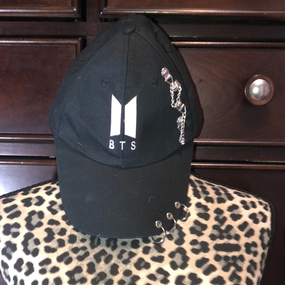 Bts hat